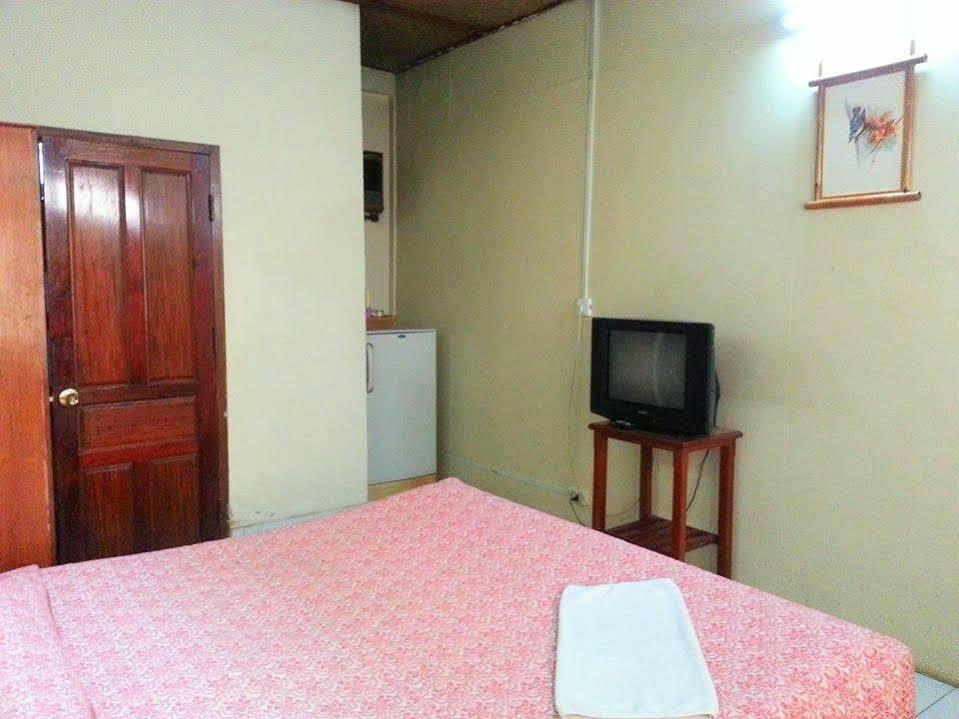 Villa Sisavad Guesthouse Vientiane Esterno foto